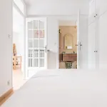 Luxury Art Deco Elegant Escape By Eiffel Tower *