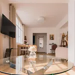 Luxury Art Deco Elegant Escape By Eiffel Tower Lägenhet *