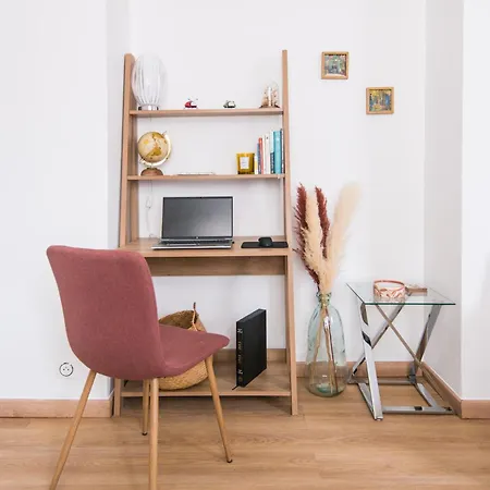 Luxury Art Deco Elegant Escape By Eiffel Tower Apartment Paris