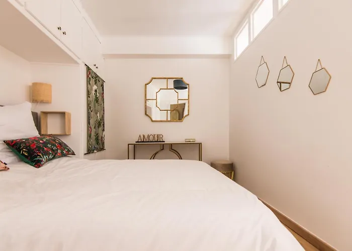 Apartment Luxury Art Deco Elegant Escape By Eiffel Tower Paris
