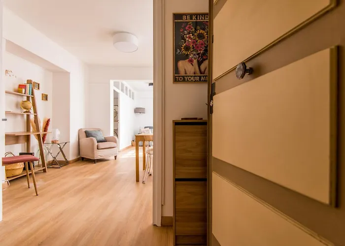 Apartment Luxury Art Deco Elegant Escape By Eiffel Tower Paris