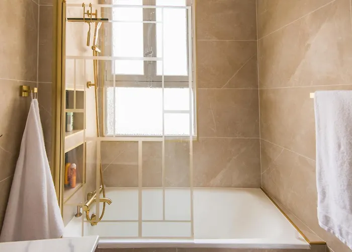 Apartament Luxury Art Deco Elegant Escape By Eiffel Tower